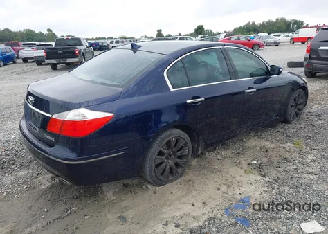 2009 Hyundai Genesis 3.8 z USA, uszkodzony, nr VIN KMHGC46E59U028992